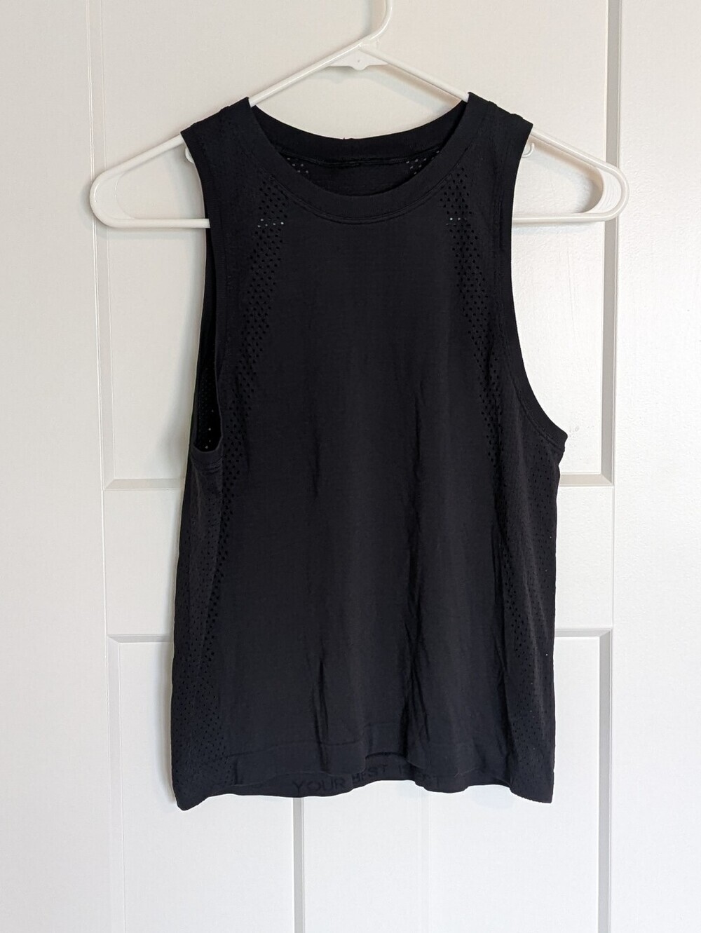 Lululemon Black Race Length Tank sz 4